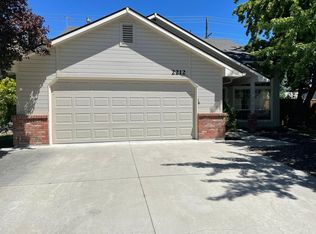 2212 W Pebblestone St, Meridian, ID 83646