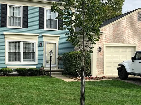 1254 Kings Cove Dr #1, Rochester Hills, MI 48306
