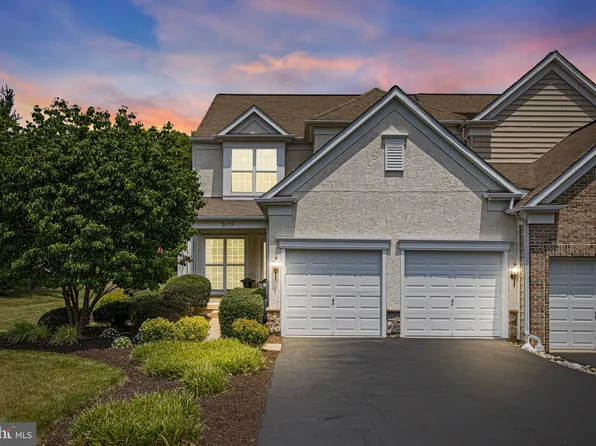 2107 Redbud Ln, Furlong, PA 18925