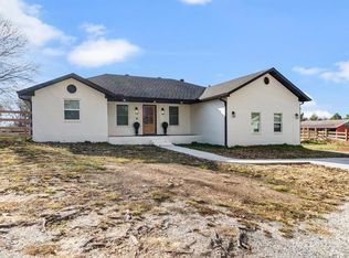 13011 Kenneth Price Rd, Springdale, AR 72762