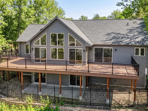 54 Lookout, Wisconsin Dells, WI 53965