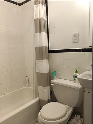 Rented by Mirador Real Estate | media 27