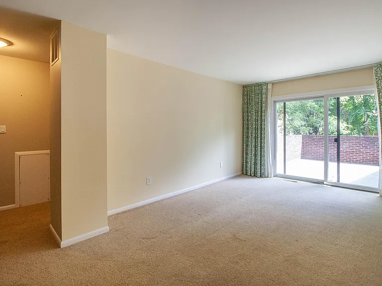 3503 Redwood Ct — Photo 39