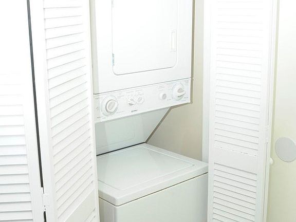 Washer & Dryer Inside Unit