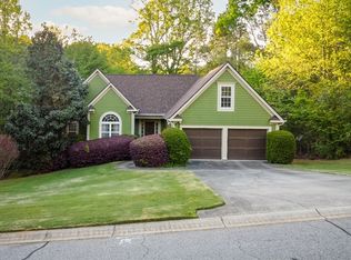 268 E Creek Bnd, Athens, GA 30605