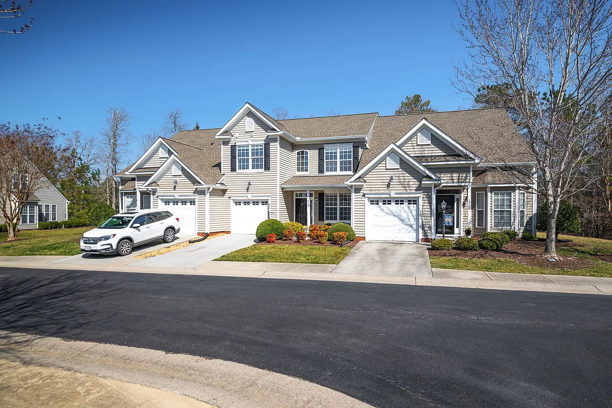Building Photo - 15104 Watermill Lake Trl