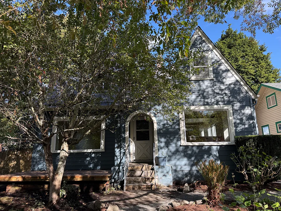 1604 SE 29th Ave
