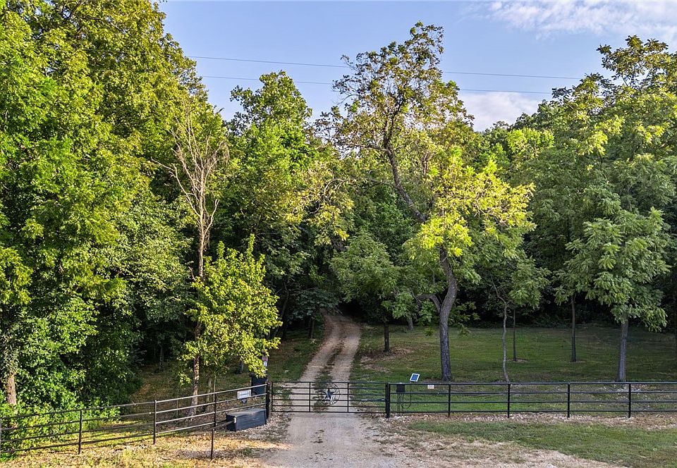 1st image of 681 & 825 Windwalker Ln