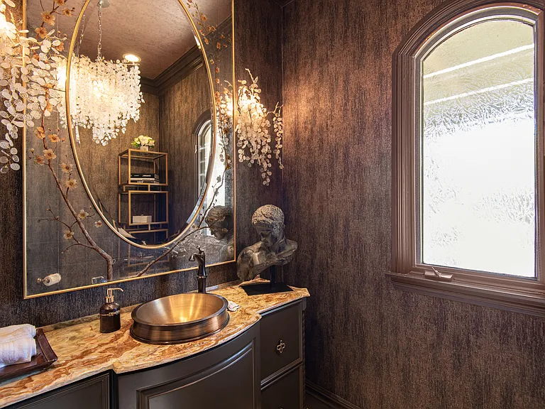 4358 Cresthaven Dr — Photo 13