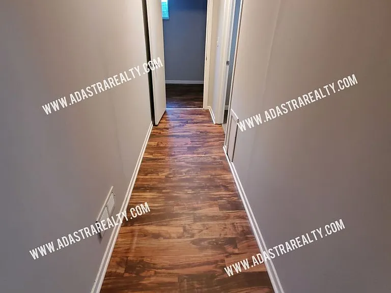4825 W 75th St — Photo 16