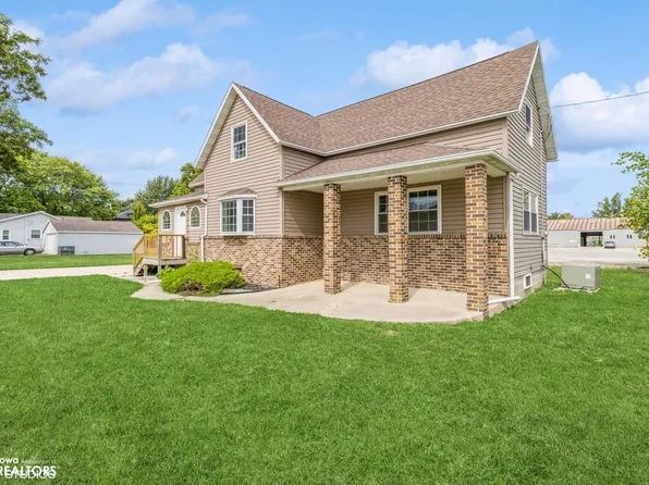 390 E 6th St, Garner, IA 50438