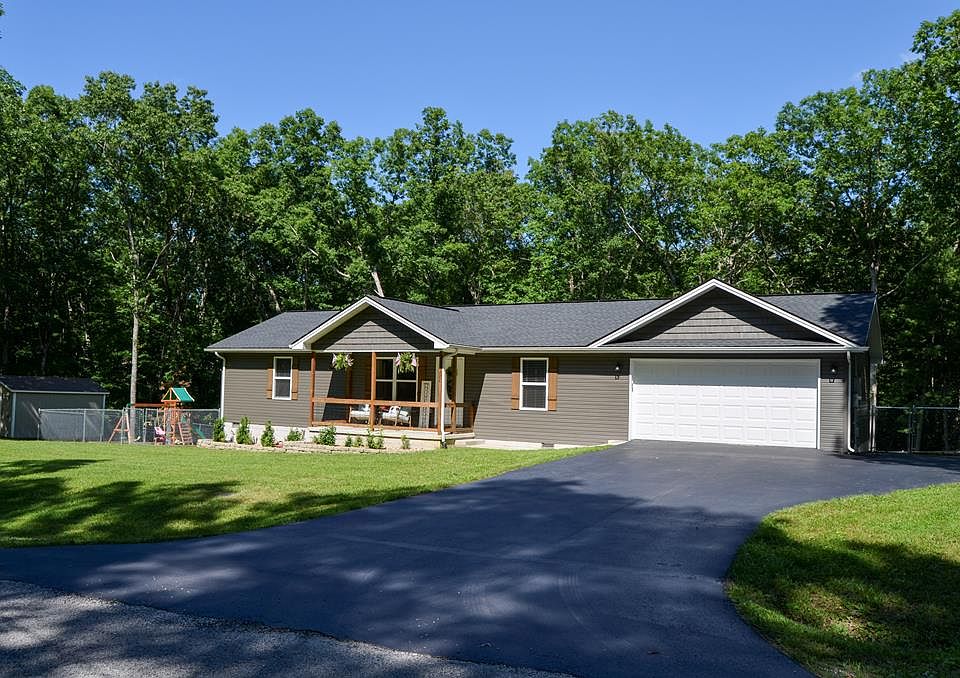 1st image of 1006 Redwing Dr