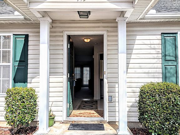 2nd image of 915 Cammaron Way