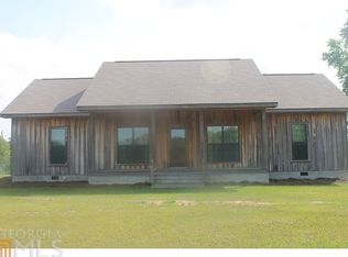 560 Branch Rd, Glenwood, GA 30428