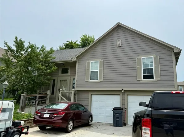 1545 W Park St, Olathe, KS 66061