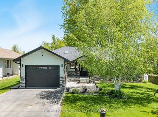19 Willow Cres, Ramara, ON L0K1B0