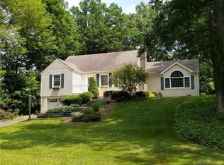 217 Forest Rd, Milford, CT 06461