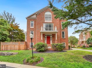 9700 Whitley Park Pl #TOWNHOUSE 19, Bethesda, MD 20814