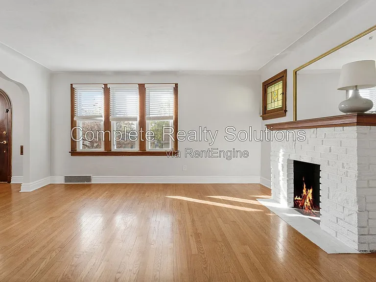 8511 Florence Ave — Photo 17