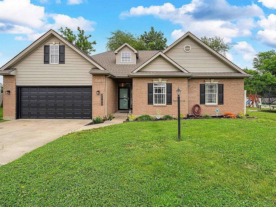 1st image of 2643 E Daffodil Ct
