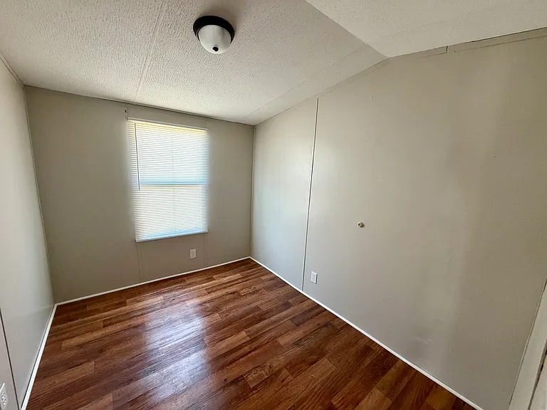 1402 Chicopee Rd #64 — Photo 6