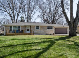 3361 Washington Ave, Saint Joseph, MI 49085