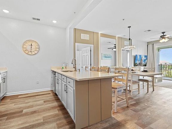 5th image of 4126 BREAKVIEW DRIVE #40601