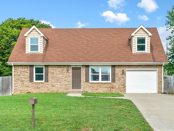 2nd image of 802 Dillon Dr