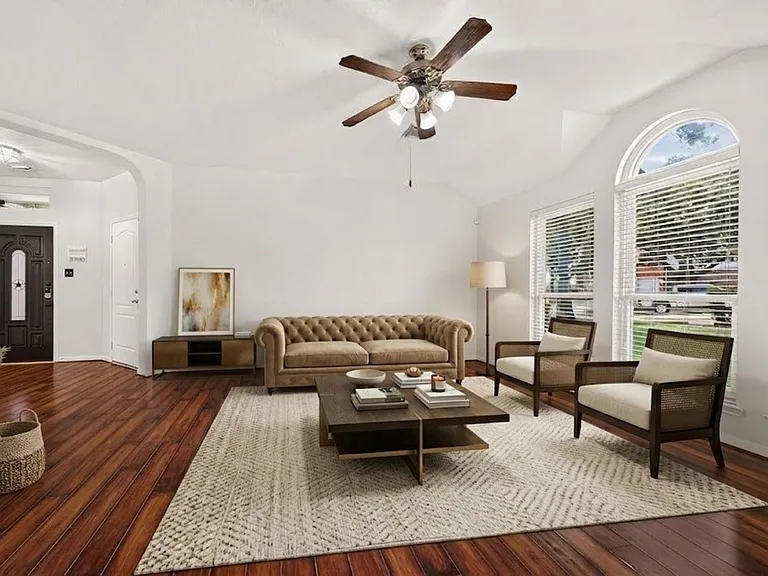 11814 Copperas Creek Dr — Photo 8