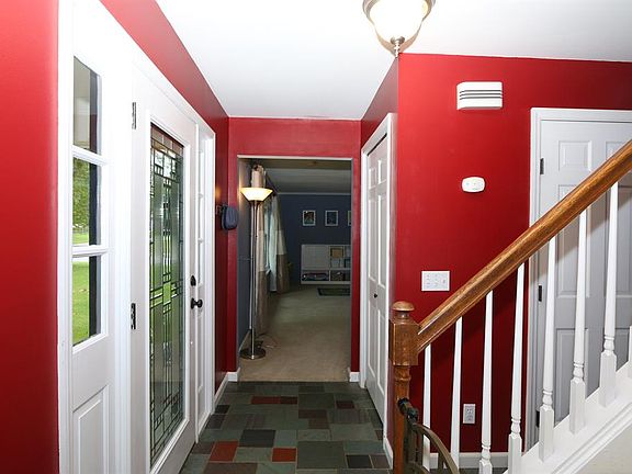4th image of 10698 Deershadow Ln