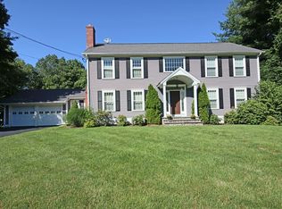 68 Tait Rd, Trumbull, CT 06611