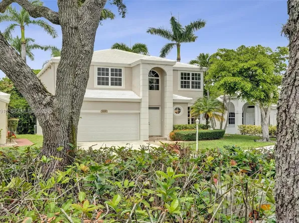 9308 NW 8th Cir, Plantation, FL 33324