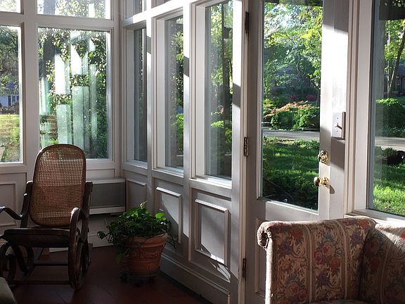 enclosed porch,"wisteria rm"
