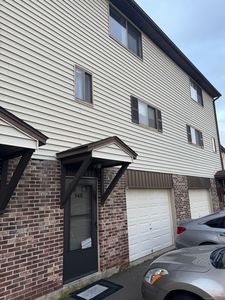 140 Thompson Street APT 14E, New Haven, CT, 06511