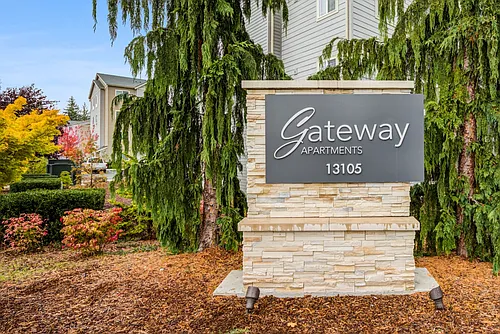 Gateway Apartments Photo 1