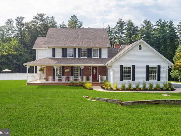1850 Woodstock Rd, Woodstock, MD 21163