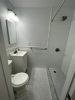 Rented by Buchbinder & Warren | media 8