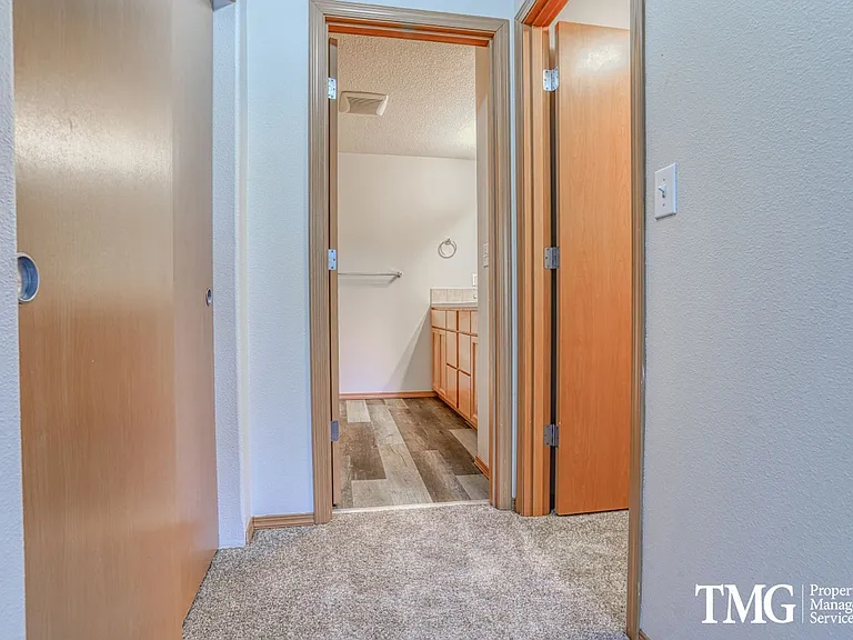 Covington Townhomes — Photo 41