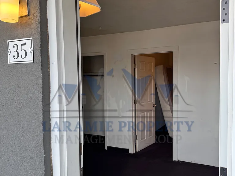The W Apartments — Photo 17
