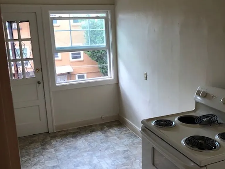 3117 SE Ankeny St #1-10 — Photo 11
