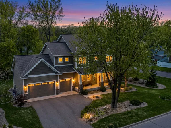 11927 Meadow Ln W, Minnetonka, MN 55305