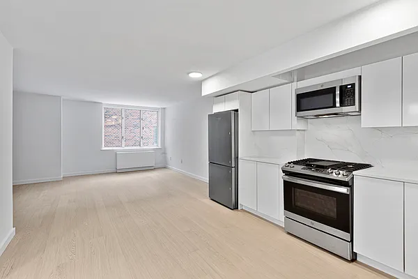 Rented by Kukreja Realty & Insurance Services LLC | media 2