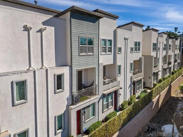 2548 S Escondido Blvd Unit 906, Escondido, CA 92025