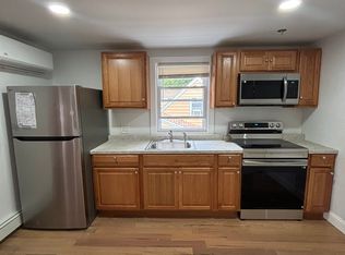 (Undisclosed Address), West Hempstead, NY 11552