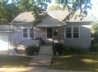 603 W 3rd St, Cedar Falls, IA 50613