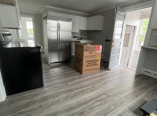 100 Granite St #102, Biddeford, ME 04005