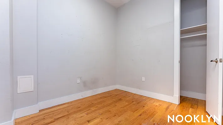 Rented by Nooklyn NYC LLC | media 8