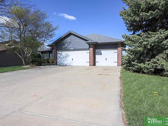 2nd image of 2720 N 152nd St