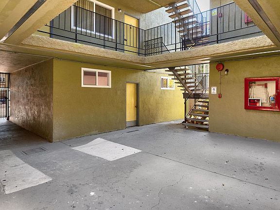 Ground Floor Plaza