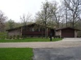 19013 N Pau Hana Ct, Edelstein, IL 61526